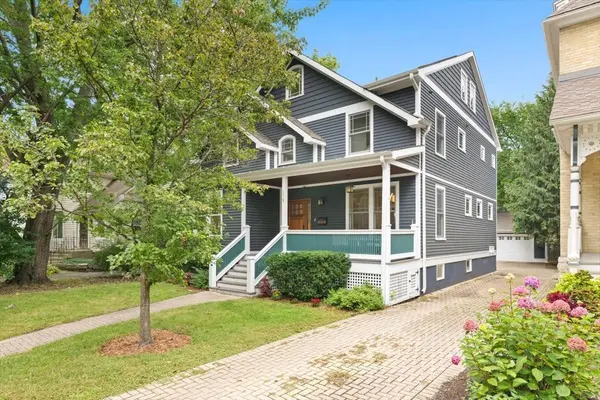 1119 Oak AVE, Evanston, IL 60202