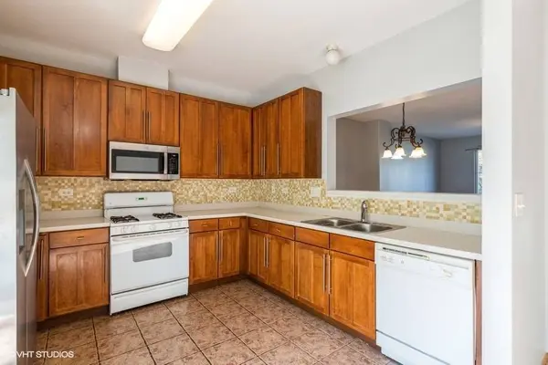 732 Hanbury DR #31, Des Plaines, IL 60016