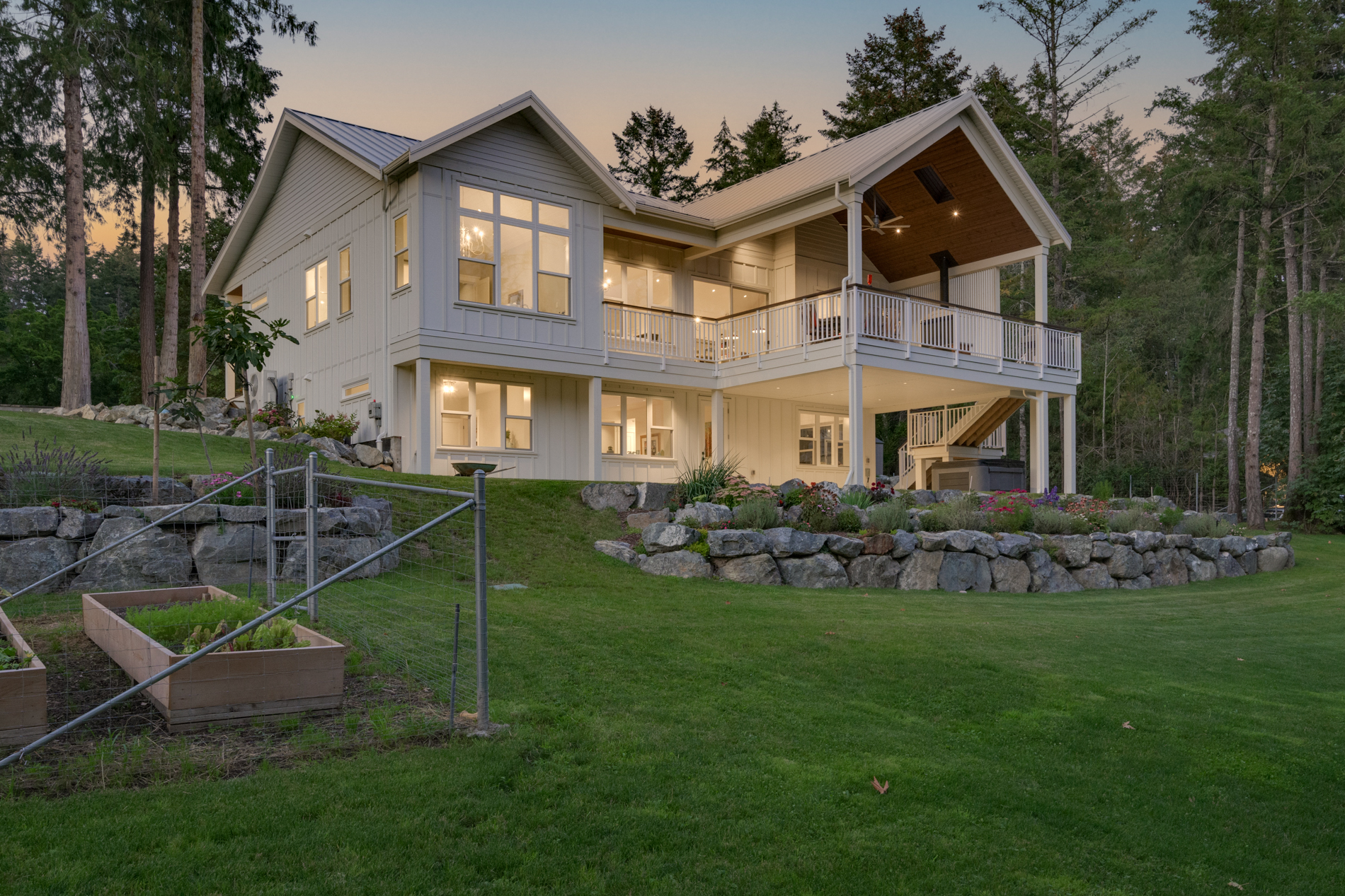 471 Green Mountain Road Saanich sold by Brett Cooper