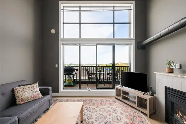 555 Chatham St #401, Victoria, BC V8T 1E1