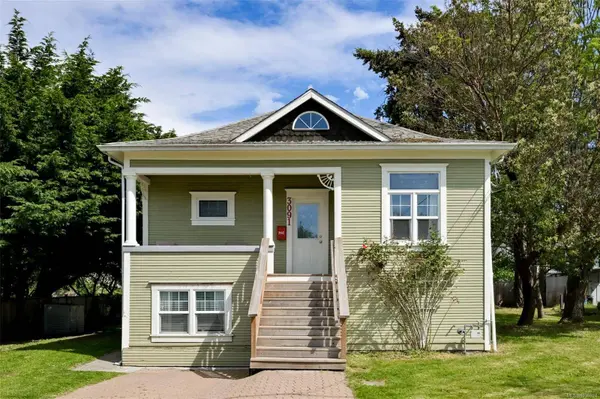 3091 Carroll St, Victoria, BC V9A 1R1