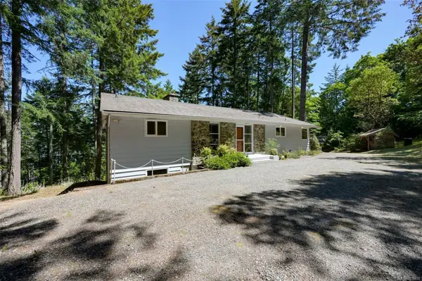 1495 Lands End Rd, North Saanich, BC V8L 5L5