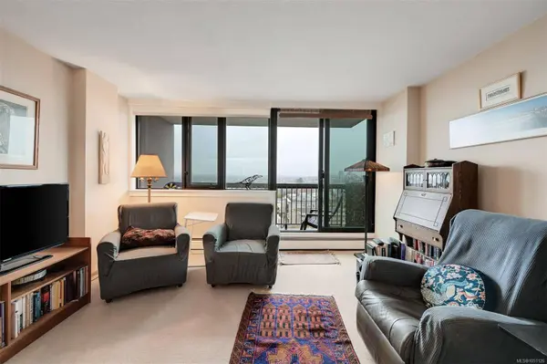 647 Michigan St ##1803, Victoria, BC V8V 1S9