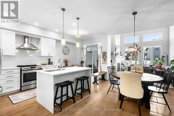 740 MIIKANA ROAD, Ottawa, ON K1X0H6