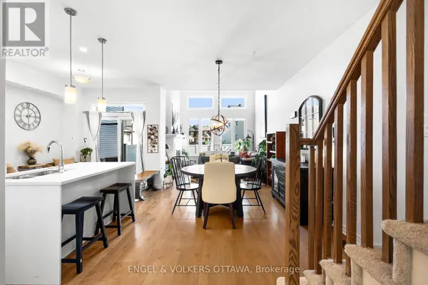 740 MIIKANA ROAD, Ottawa, ON K1X0H6