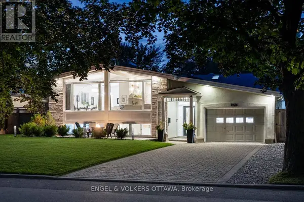 1926 RIDEAU GARDEN DRIVE, Ottawa, ON K1S1G6