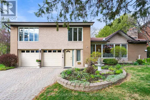 21 TIFFANY CRESCENT, Ottawa, ON K2K1W3