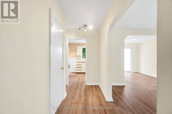 871 NOTRE DAME STREET, Clarence-rockland, ON K4K1G3