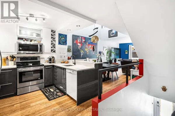 47 Ontario ST #C, Ottawa, ON K1K1L1