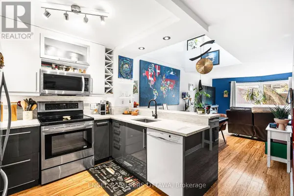 47 Ontario ST #C, Ottawa, ON K1K1L1