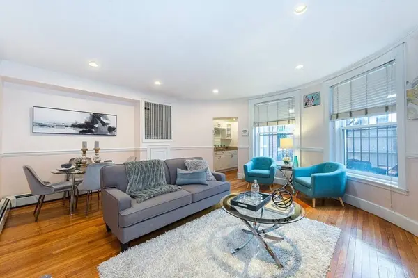 405 Commonwealth Ave #2, Boston, MA 02215