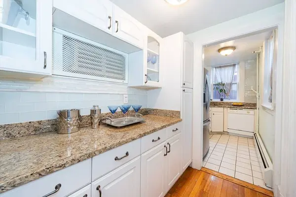 405 Commonwealth Ave #2, Boston, MA 02215