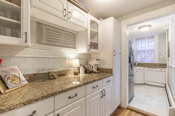 405 Commonwealth Ave #2B, Boston, MA 02215