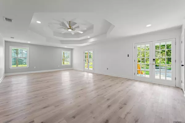 14845 Lucien St, Denham Springs, LA 70726