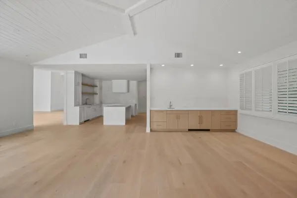 2432 Golf Brook DR, Wellington, FL 33414