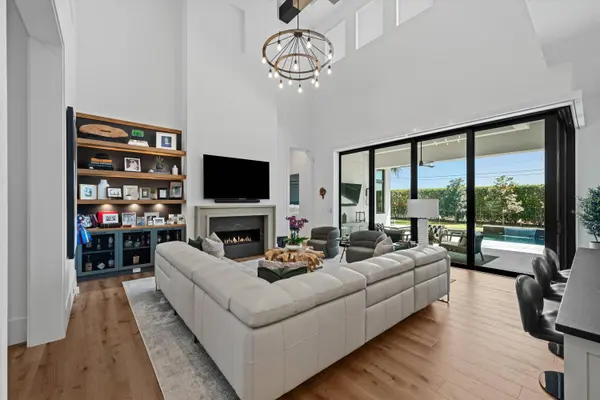 3016 Blue Cypress LN, Wellington, FL 33414
