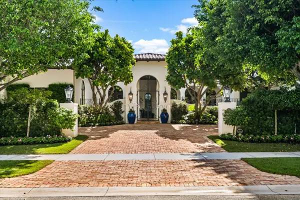 12446 Cypress Island WAY