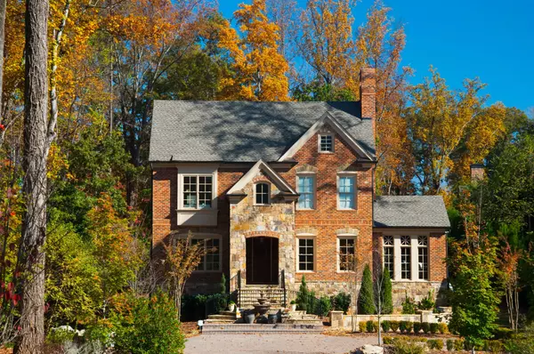 feature image of Why Sellers Should Start Preparing Now for the Spring Market