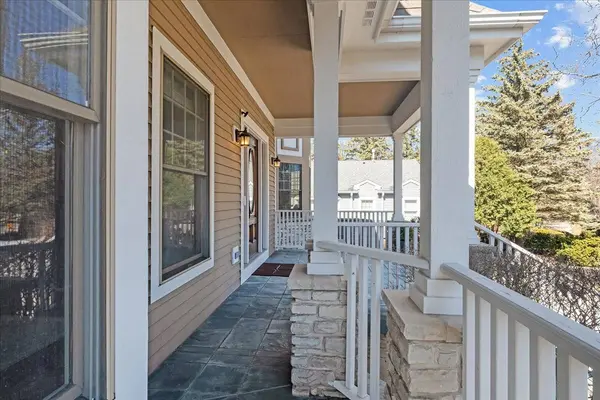 1524 Glencoe AVE, Highland Park, IL 60035