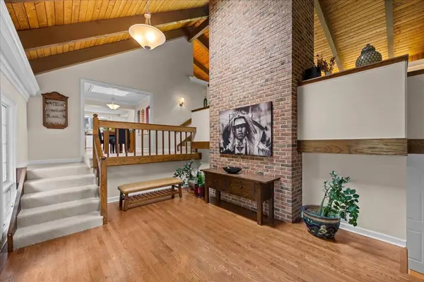 1520 Rosewood AVE, Deerfield, IL 60015