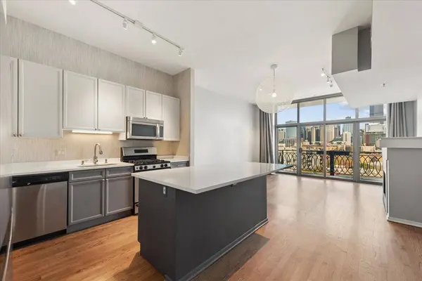 1201 W Adams ST #904, Chicago, IL 60607