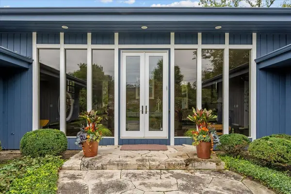 1675 Eastwood AVE, Highland Park, IL 60035