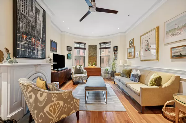 Boston, MA 02118-4526,98 E Brookline St #1