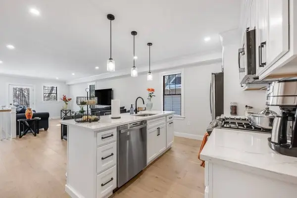 34 Perthshire #34, Boston, MA 02135