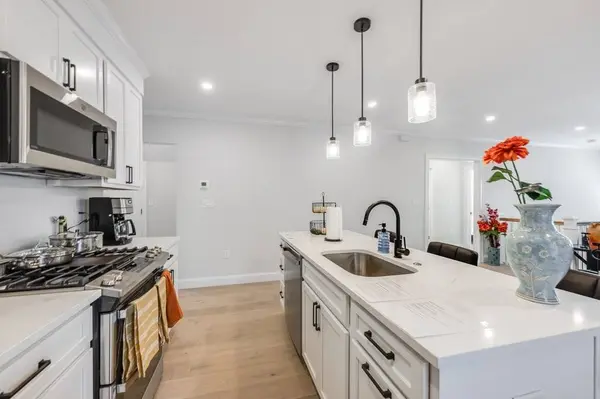 34 Perthshire #34, Boston, MA 02135