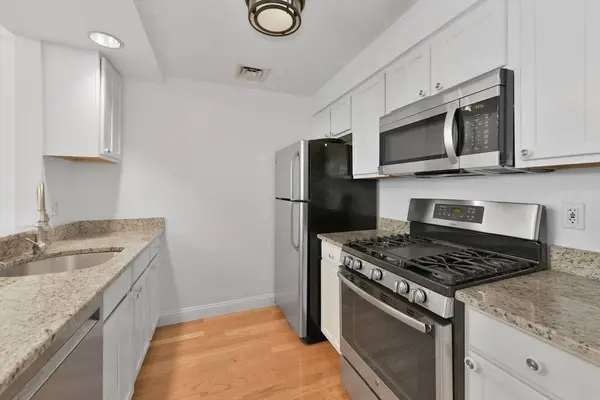 1597 Washington St #406, Boston, MA 02118