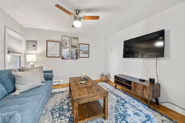 528 E 3rd St #A, Boston, MA 02127