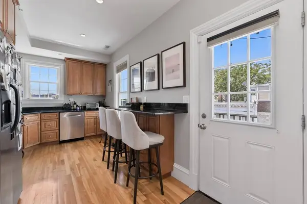 27-29 Telegraph #6, Boston, MA 02127