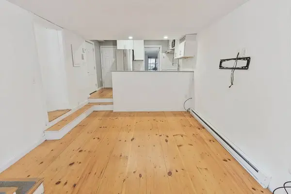15 Saint George St #1, Boston, MA 02118