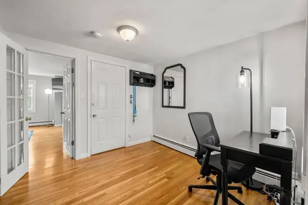 528 E 3rd #1, Boston, MA 02127