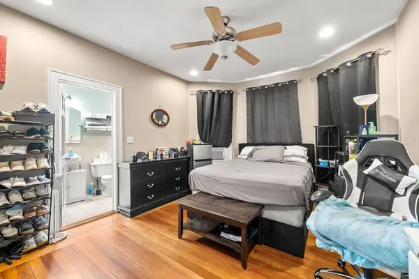 1021 Dorchester Ave #3, Boston, MA 02125