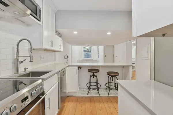 15 Saint George St #A, Boston, MA 02118
