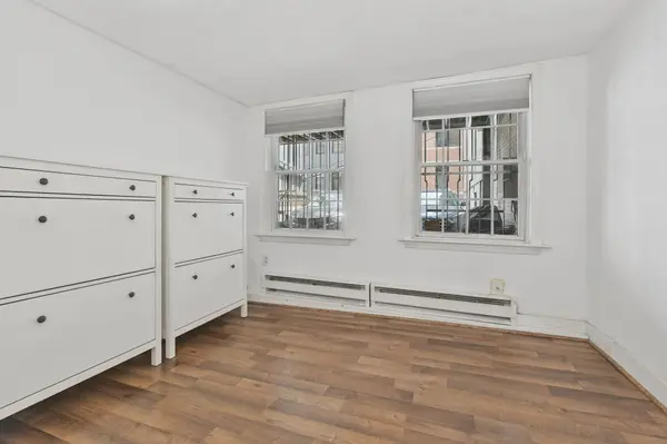 15 Saint George St #A, Boston, MA 02118