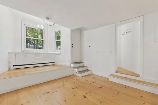 15 Saint George St #A, Boston, MA 02118