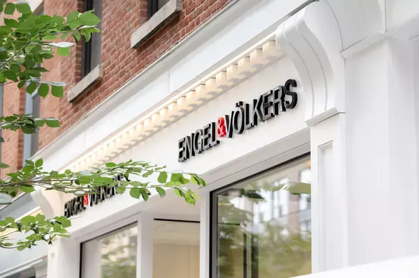 TorontoCity_Shop2