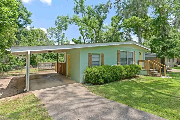 1658 Sharkey Street, Tallahassee, FL 32304