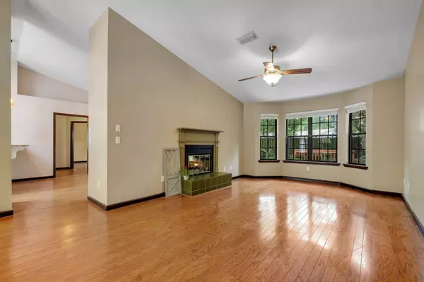 2825 OHara Drive, Tallahassee, FL 32309