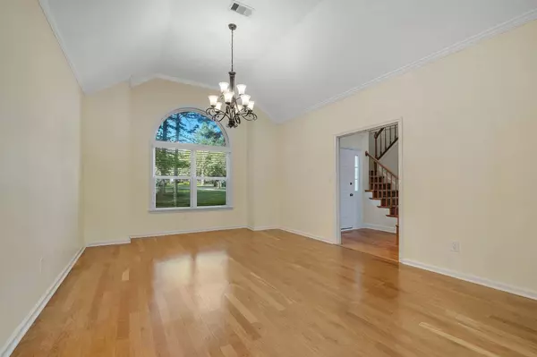 6072 Thackeray Drive, Tallahassee, FL 32309