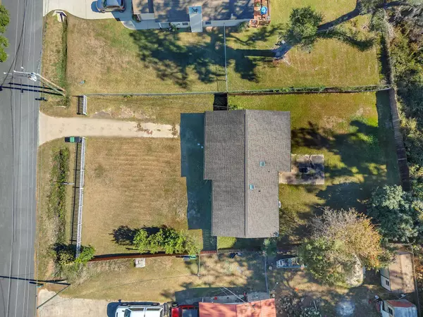 2105 Harriet Drive, Tallahassee, FL 32303