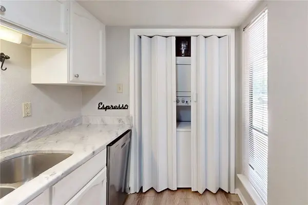 4345 Carter Creek Pkwy #11, Bryan, TX 77802