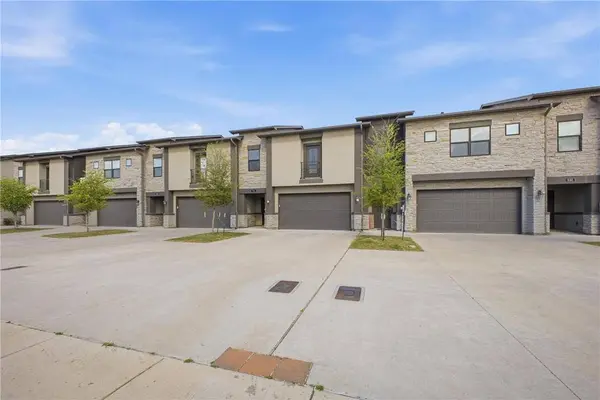 536 Momma Bear DR, College Station, TX 77845
