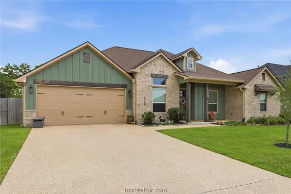 3320 Stoneleigh RD, Bryan, TX 77808