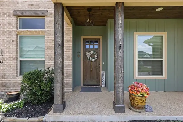 3320 Stoneleigh RD, Bryan, TX 77808