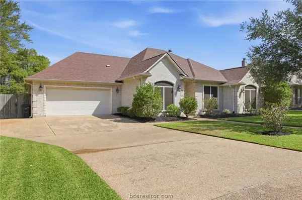 2151 Rockcliffe LOOP, College Station, TX 77845