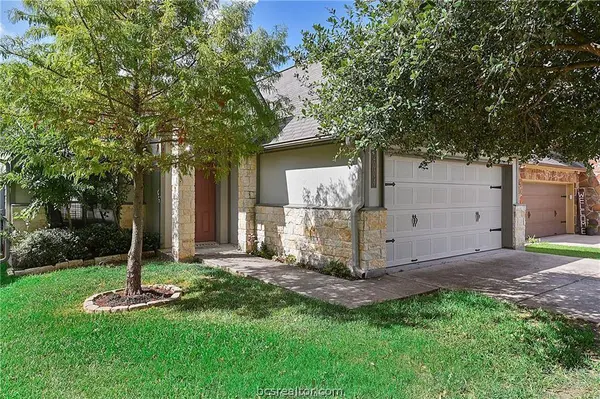 2004 Spring Leaf CT
