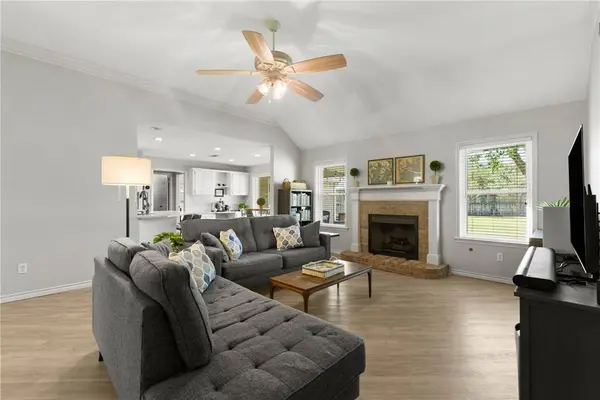 2310 S Pioneer TRL, Bryan, TX 77808